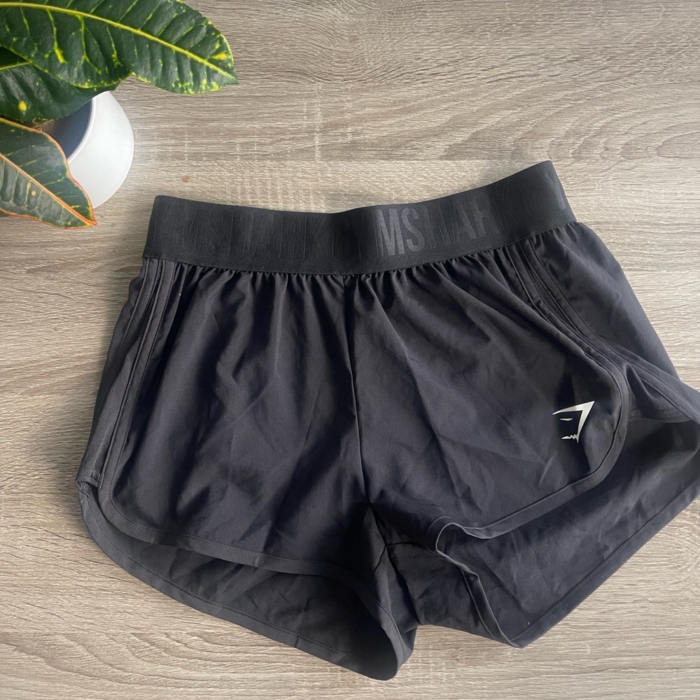 Gymshark women’s loose fit training shorts